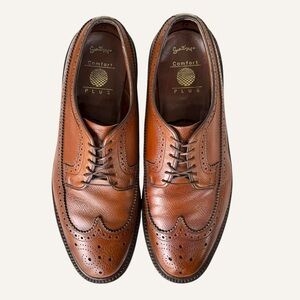 Vtg Imperial Florsheim Pebbled Tan Leather Wingtip Oxfords for Men‎ Size 9.5